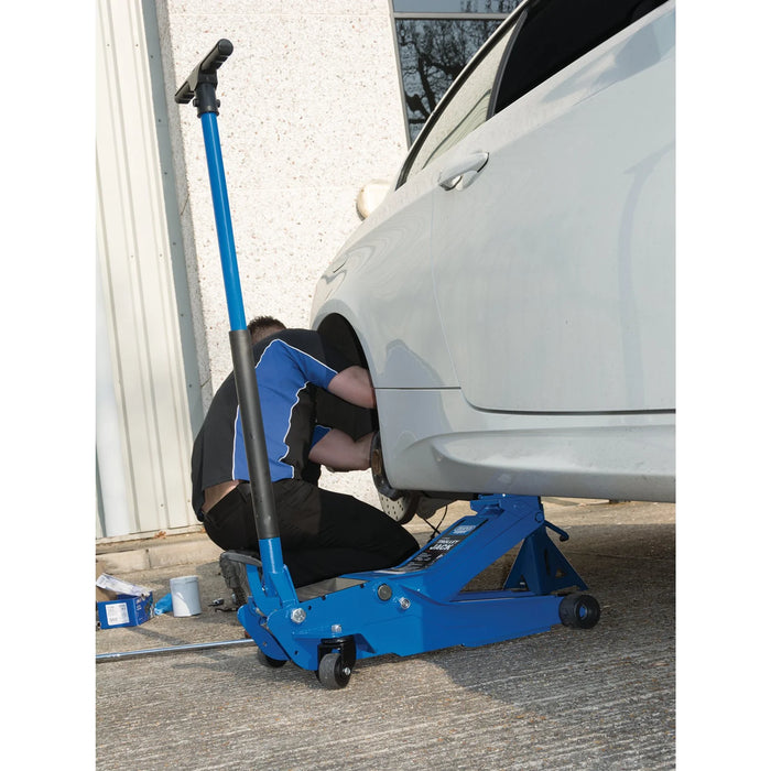 Draper Expert Professional Low Profile Garage Trolley Jack, 3 Tonne, Blue