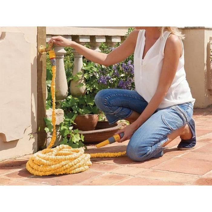 Hozelock 8230A Superhoze Expandable Hose 30m Hozelock - Town Tools
