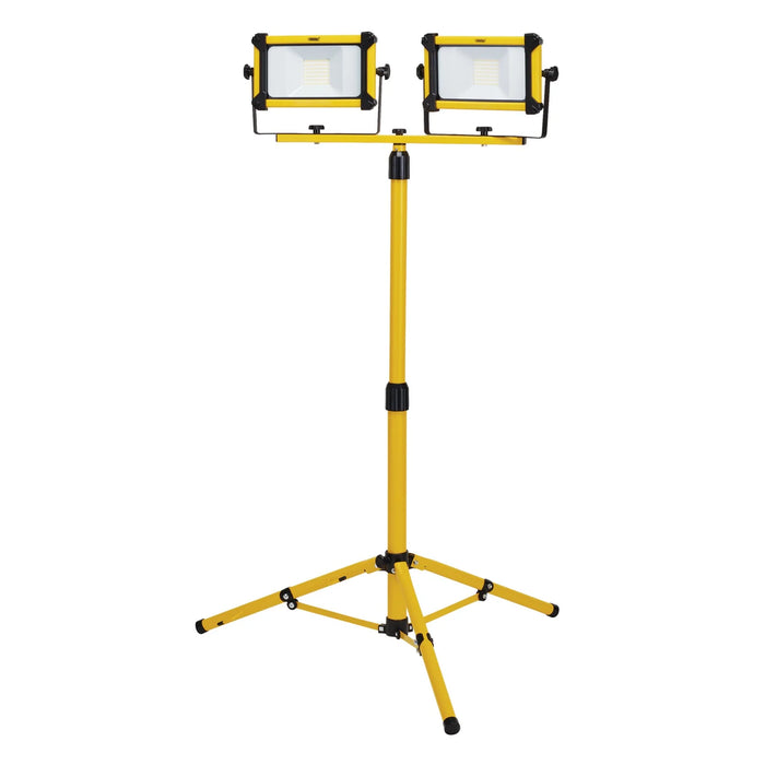 Draper SMD LED Tripod Site Light, 2 x 10W, 2200 Lumens 110-230