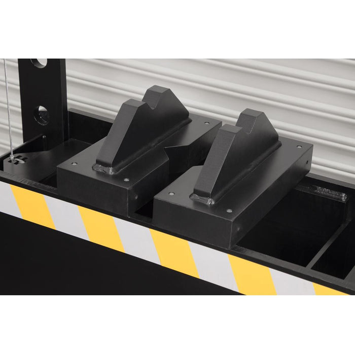 Viking Floor Type Air/Hydraulic Press with Sliding Ram and Foot Pedal 100 Tonne Viking - Town Tools 