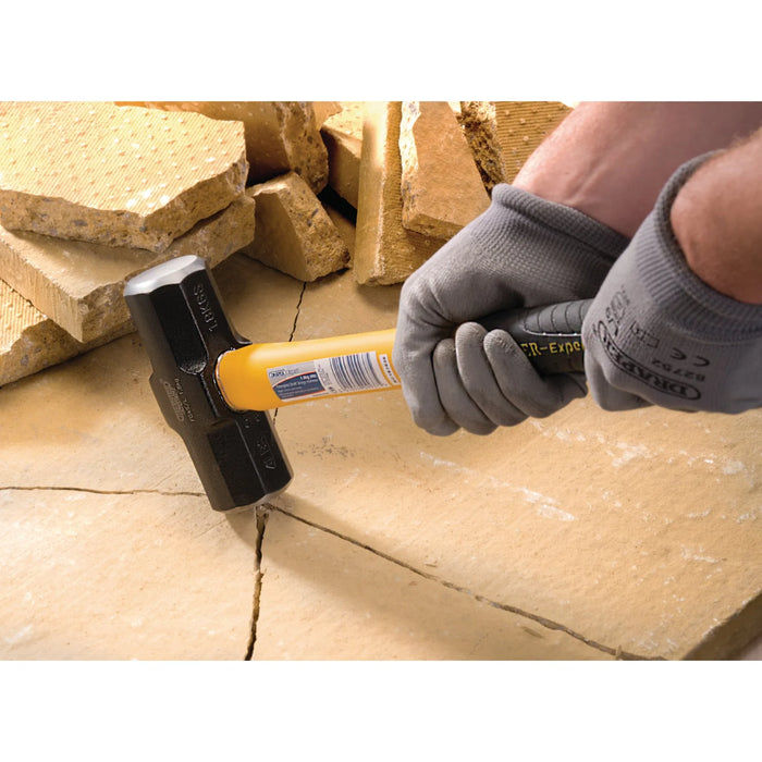 Draper Expert Fibreglass Short Shaft Sledge Hammer, 1.8kg/4lb - FG4S/L
