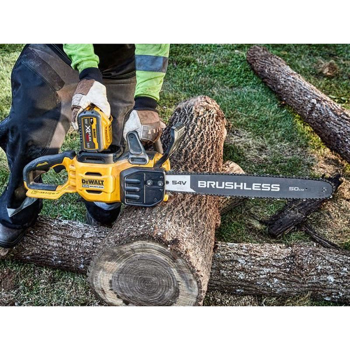 Dewalt Power Tools DCMCS575X XR FlexVolt Chainsaw 50cm Bar 54V 1 x 3.0Ah Li-ion DeWALT Power Tools - Town Tools