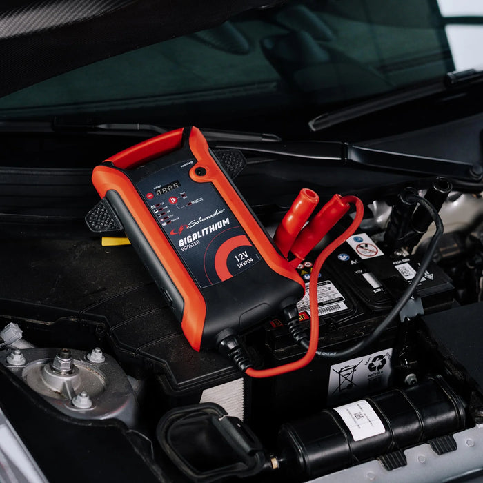 Schumacher® GIGA 12V Lithium Booster, 800CA - GIGALITHIUM 12V