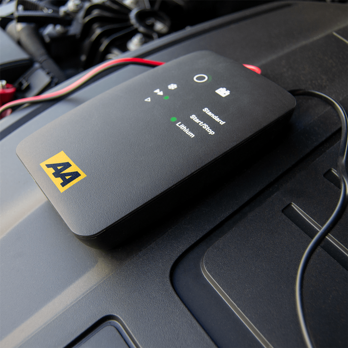 AA 6A Slim Compact Smart Car Van Battery Charger