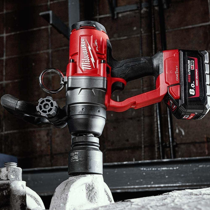 Milwaukee M18 FUEL  ONE-KEY  1in. High Torque Impact Wrench With Friction Ring Milwaukee - Town Tools 