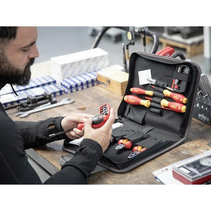 Wiha electrician Tool Set, 32 Piece Wiha - Town Tools