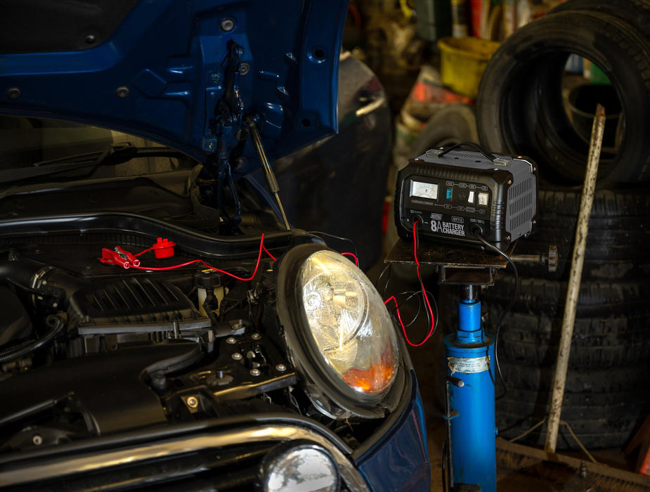 Quality Maypole Heavy Duty Steel 8A 8 Amp 12V Car Van Tractor Battery Charger