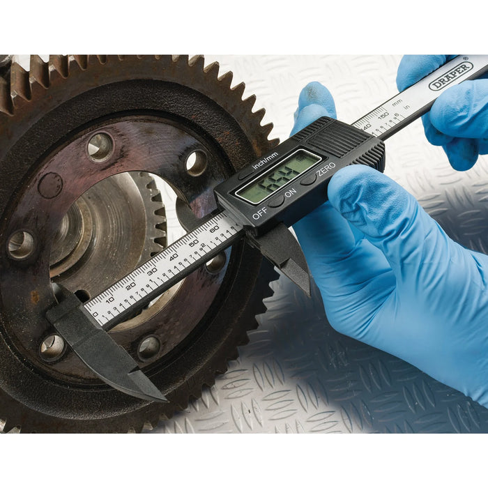 Draper Digital Caliper Gauge, 150mm - CFCG6