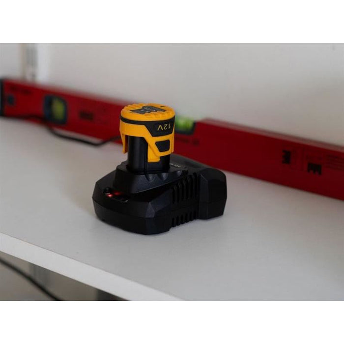 Batavia Fast Charger 12V Batavia - Town Tools