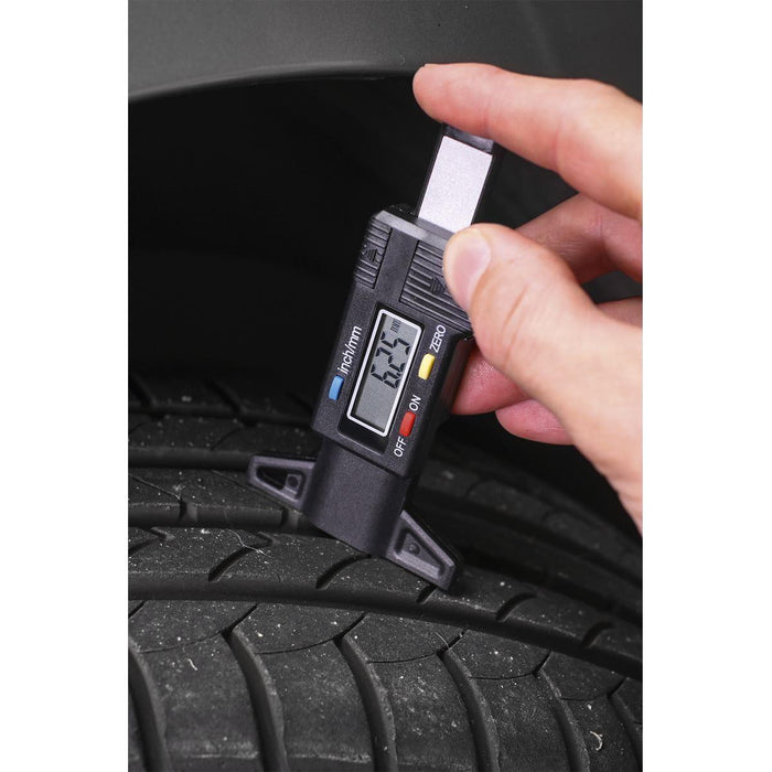 Sealey Digital Tyre Tread Depth Gauge VS0564 Sealey - Town Tools 