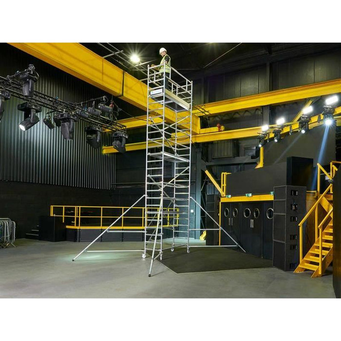 Zarges PaxTower 3T with Toeboards & Stabilisers Platform Height 5.6m Zarges - Town Tools