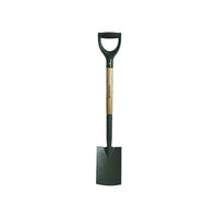 Faithfull Countryman Digging Spade