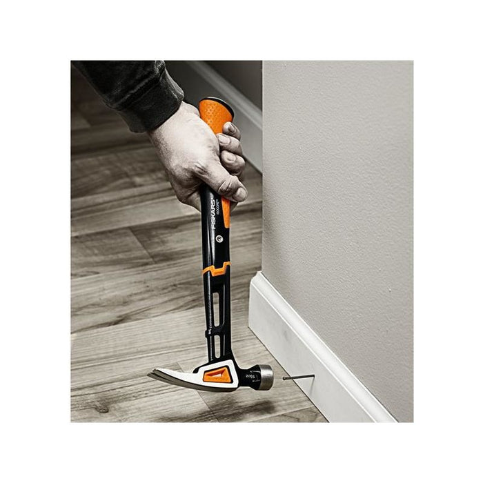 Fiskars IsoCore Finishing Hammer 450g (16oz) Fiskars - Town Tools