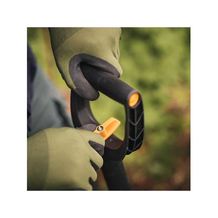 Fiskars Xact™ Telescopic Pointed Spade Fiskars - Town Tools