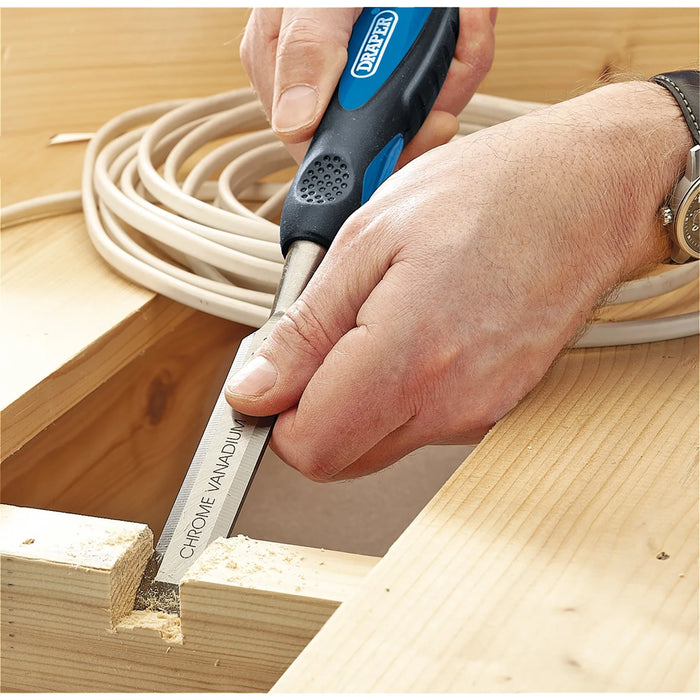 Draper Expert Soft Grip Bevel Edge Wood Chisel Set, 150mm (3 Piece) - DWCSG3