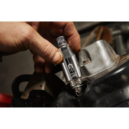 Milwaukee 3/8In. Drive 20.8mm Magnetic Spark Plug Socket -1Pc Milwaukee - Town Tools 