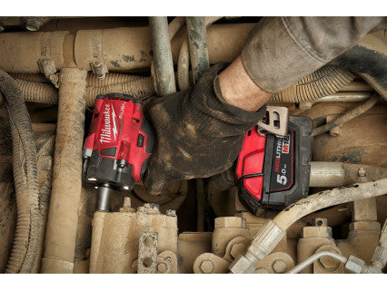 M18 FUEL Brushless 2nd Gen. 3/8" Compact Impact Wrench with Friction Ring Bare Unit Milwaukee - Town Tools 