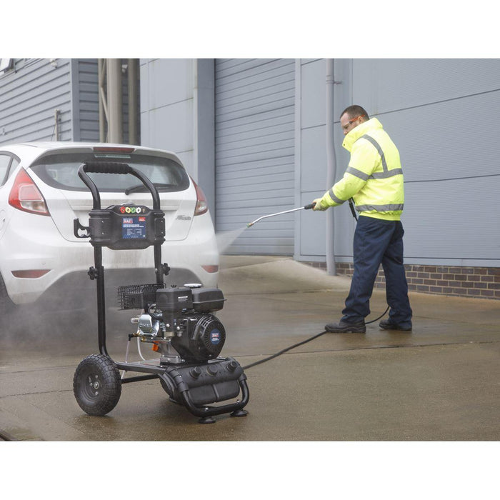 Sealey Pressure Washer 220bar 540L/hr 6.5hp Petrol PWM2500 Sealey - Town Tools 