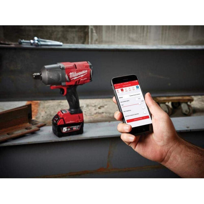 Milwaukee M18 FUEL  ONE-KEY  3/4in. High Torque Impact Wrench With Friction Ring Milwaukee - Town Tools 