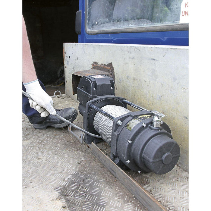 Sealey Recovery Winch 8180kg (18000lb)Line Pull 12V Industrial RW8180 Sealey - Town Tools 