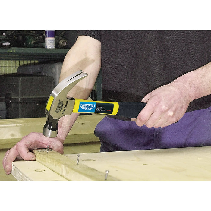 Draper Expert Claw Hammer with Fibreglass Shaft, 450g/16oz - FG1A