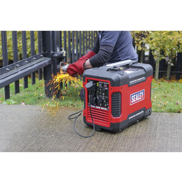 Sealey Inverter Generator 2000W 230V 4-Stroke Engine G2000I Sealey - Town Tools 