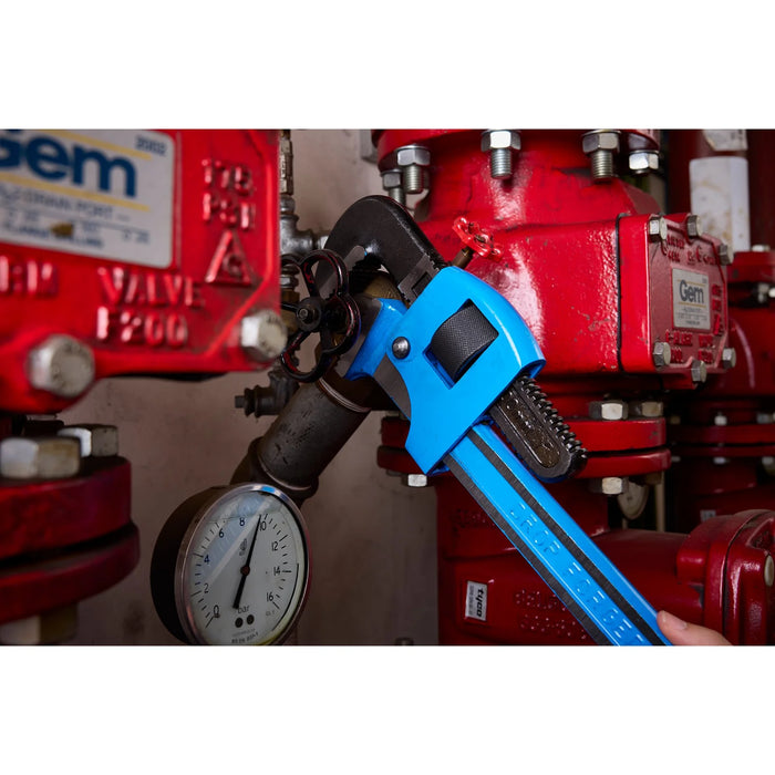 Draper Expert Adjustable Pipe Wrench, 900mm, 100mm - 679
