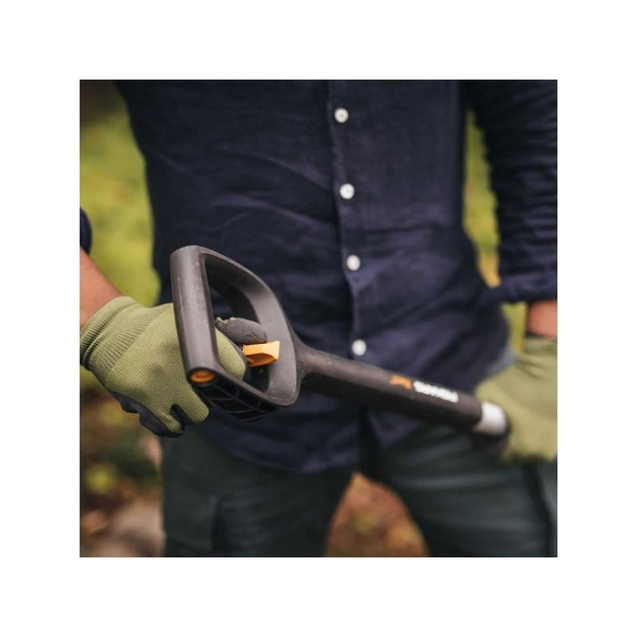 Fiskars Xact™ Telescopic Pointed Spade Fiskars - Town Tools