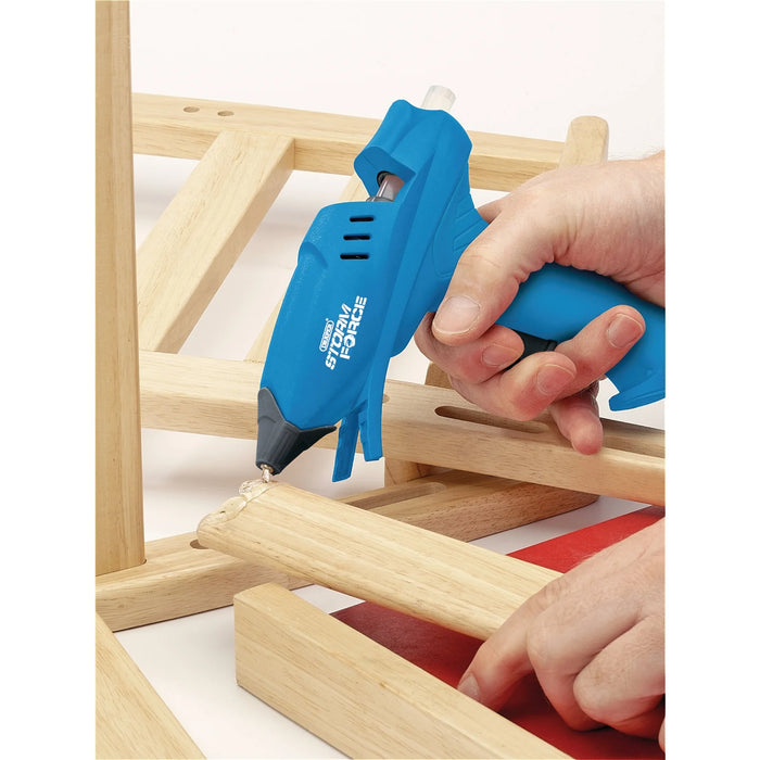 230V Draper Storm Force® Glue Gun, 100W, 6 x Glue Sticks - PT65SF