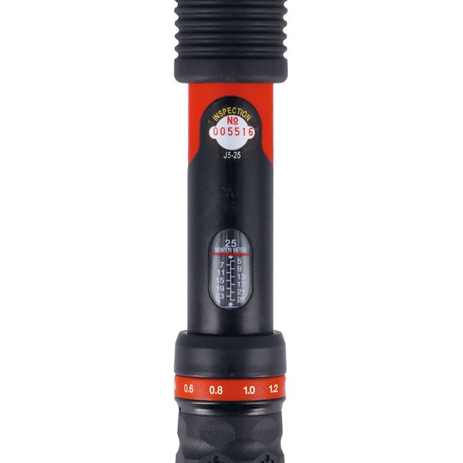 Laser Insulated Torque Wrench 3/8"D 5-25Nm Laser - Town Tools