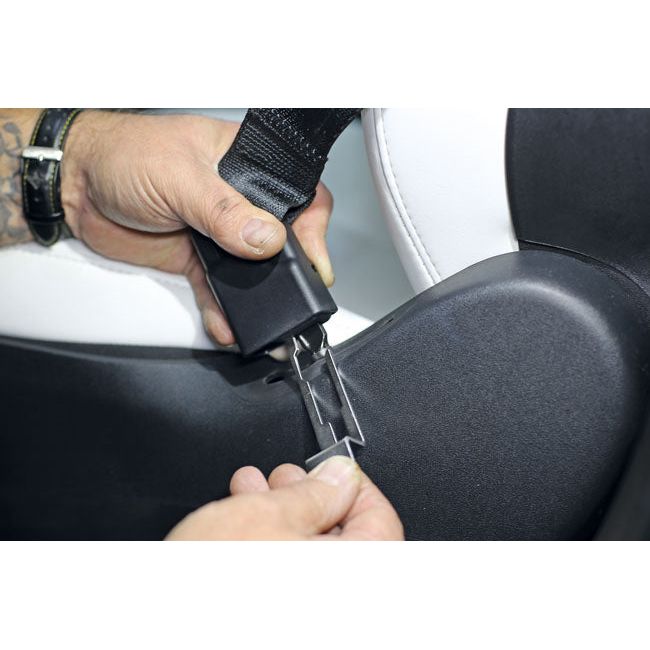 Laser Seat Belt Release Key - Tesla Model 3 & Y Laser - Town Tools