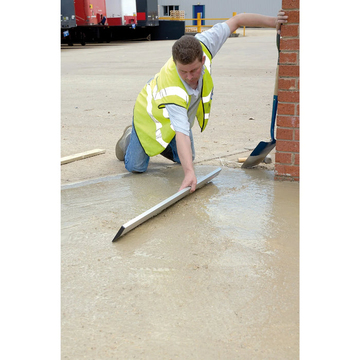 Draper Plasterers Featheredge, 1200 x 100mm - FE1200