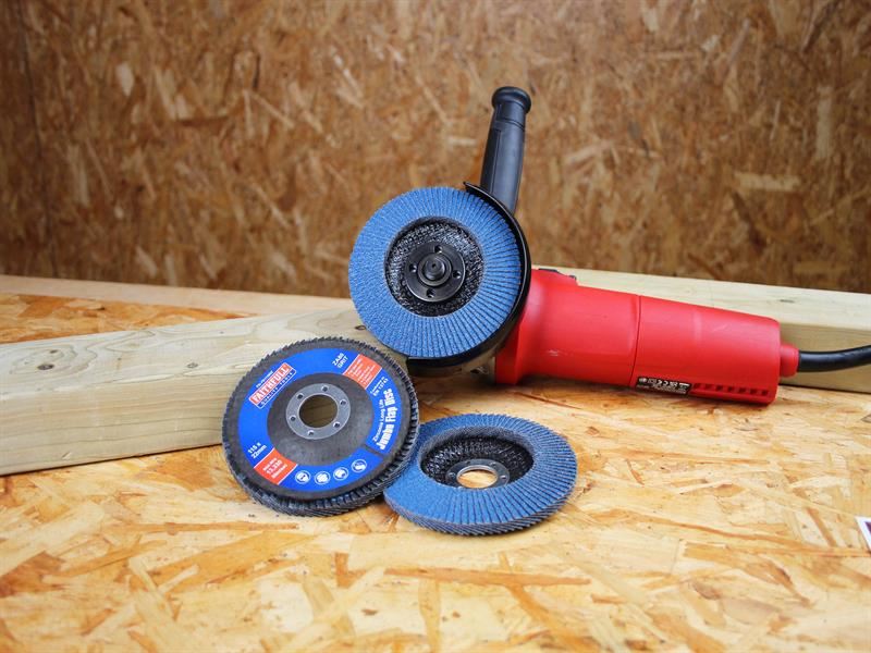 Faithfull Zirconia Abrasive Jumbo Flap Disc 115 x 22mm 80 Grit (3 Pack) Faithfull - Town Tools