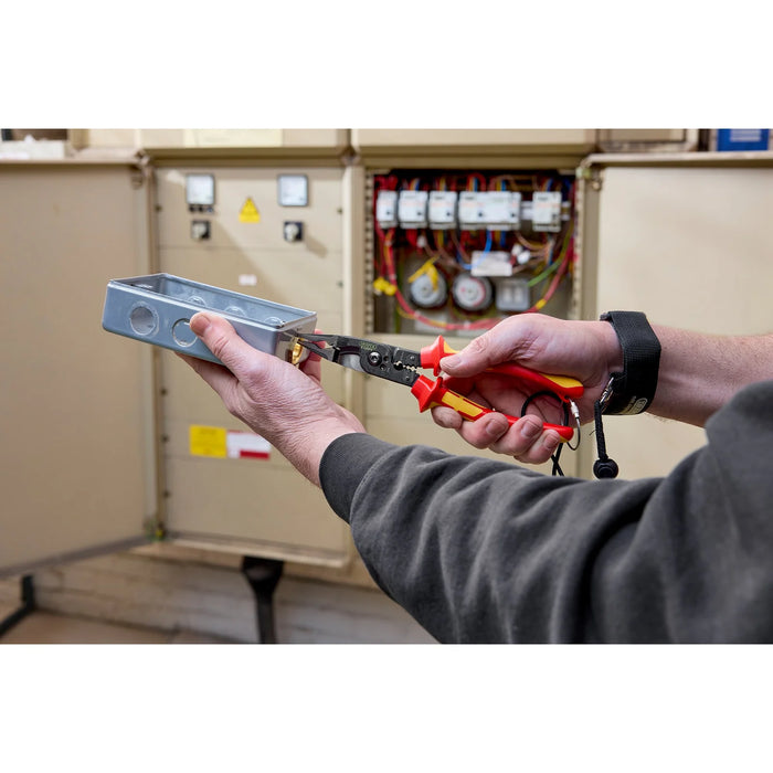 XP1000® VDE Tethered 8-in-1 Electricians Pliers, 215mm - XP1000EPV2