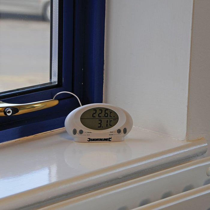Silverline Indoor/Outdoor Thermometer -50°C to +70°C Silverline - Town Tools 