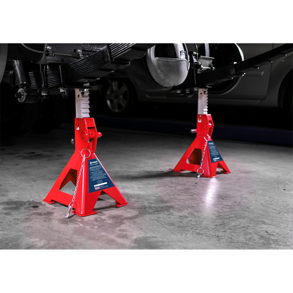 Sealey AXLe Stands (Pair) 3tonne Capacity per Stand Auto Rise Ratchet AAS3000 Sealey - Town Tools 