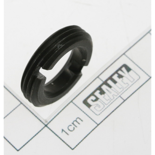 Sealey Retainer