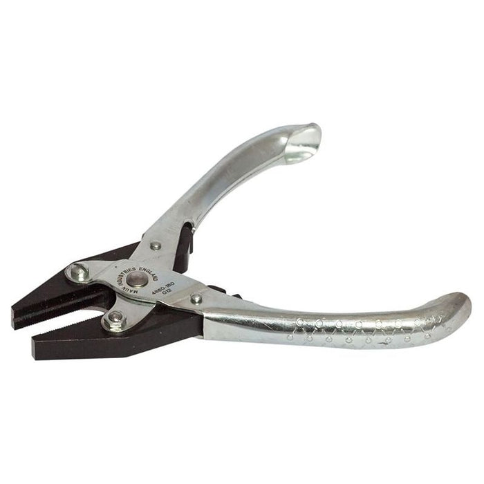 Maun Flat Nose Pliers, Serrated Jaws 160mm Maun - Town Tools