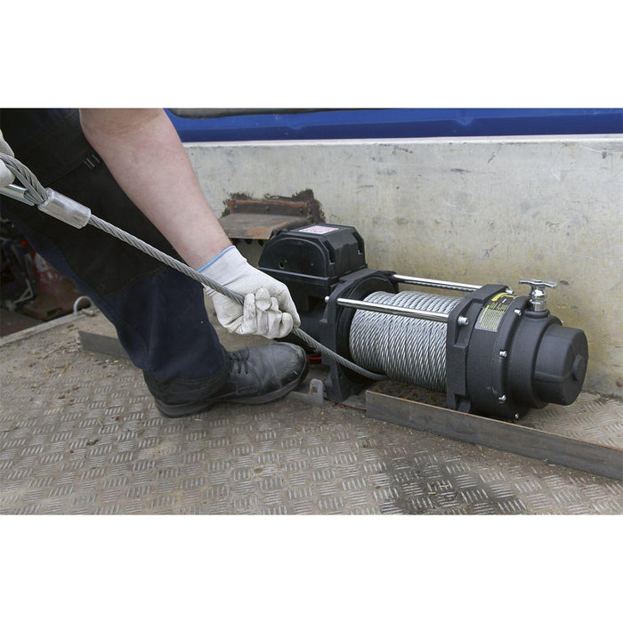 Sealey Recovery Winch 8180kg (18000lb)Line Pull 12V Industrial RW8180 Sealey - Town Tools 