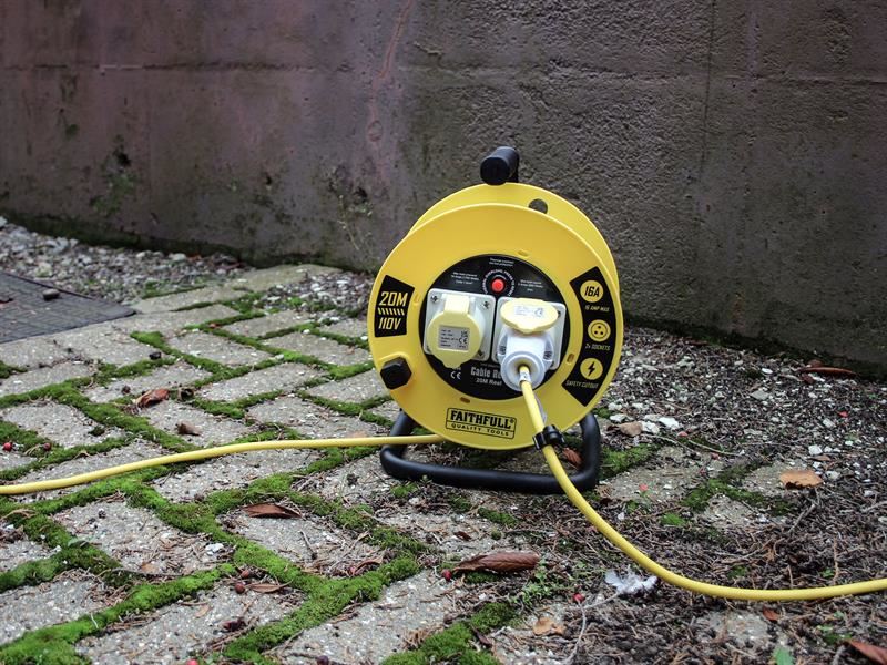 Faithfull Power Plus Open Cable Reel 110V 20m 16A 2 Socket (1.5mm Cable) Faithfull Power Plus - Town Tools