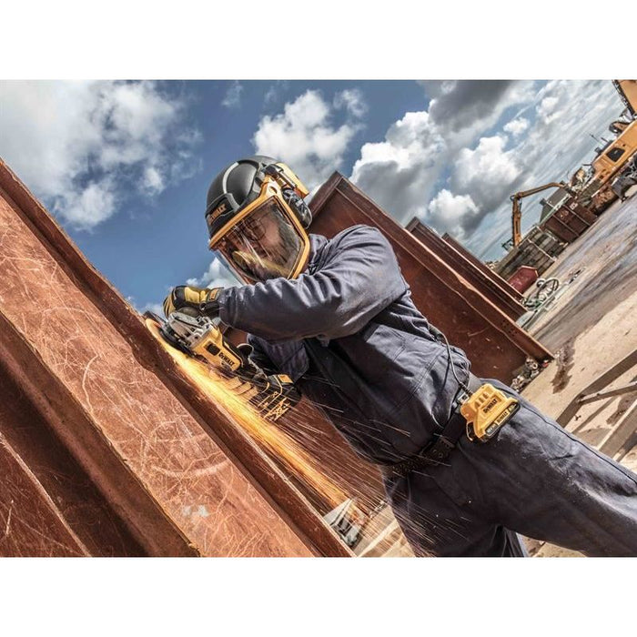 Dewalt Respiration Powered Air Purifying Respirator with Hard Hat DEWALT Respiration - Town Tools