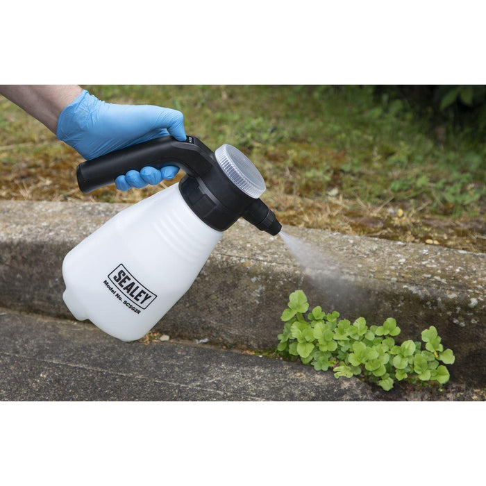 Sealey Rechargeable Pressure Sprayer 2L SCSG2R Sealey - Town Tools 