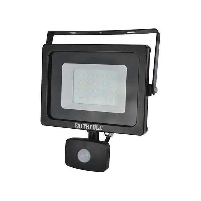 Faithfull Power Plus SMD LED Security Light with PIR 30W 2400 lumen 240V Faithfull Power Plus - Town Tools