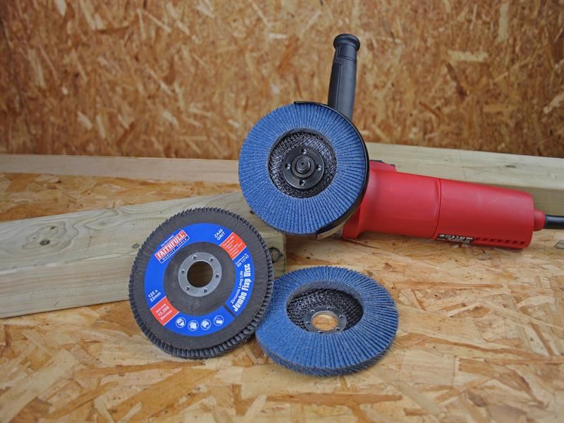 Faithfull Zirconia Abrasive Jumbo Flap Disc 125 x 22mm 40 Grit (3 Pack) Faithfull - Town Tools