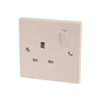 Dencon Switched Socket 1-Gang 13A