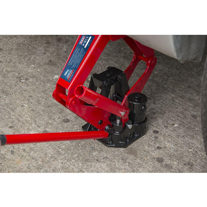 Sealey Hydraulic Scissor Jack 700kg HSJ07 Sealey - Town Tools 